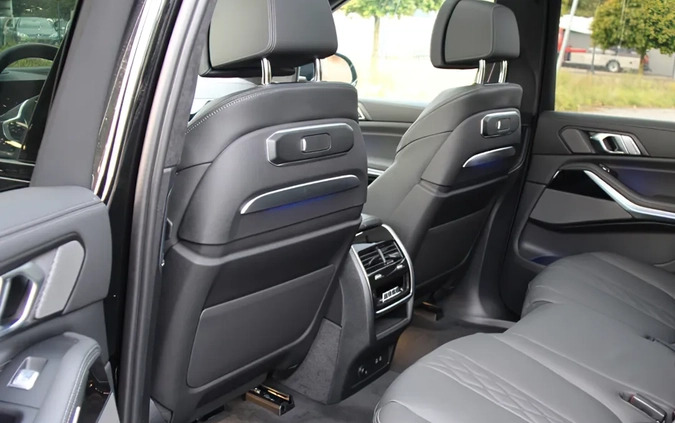 BMW X7 cena 502899 przebieg: 1, rok produkcji 2024 z Wojcieszów małe 56